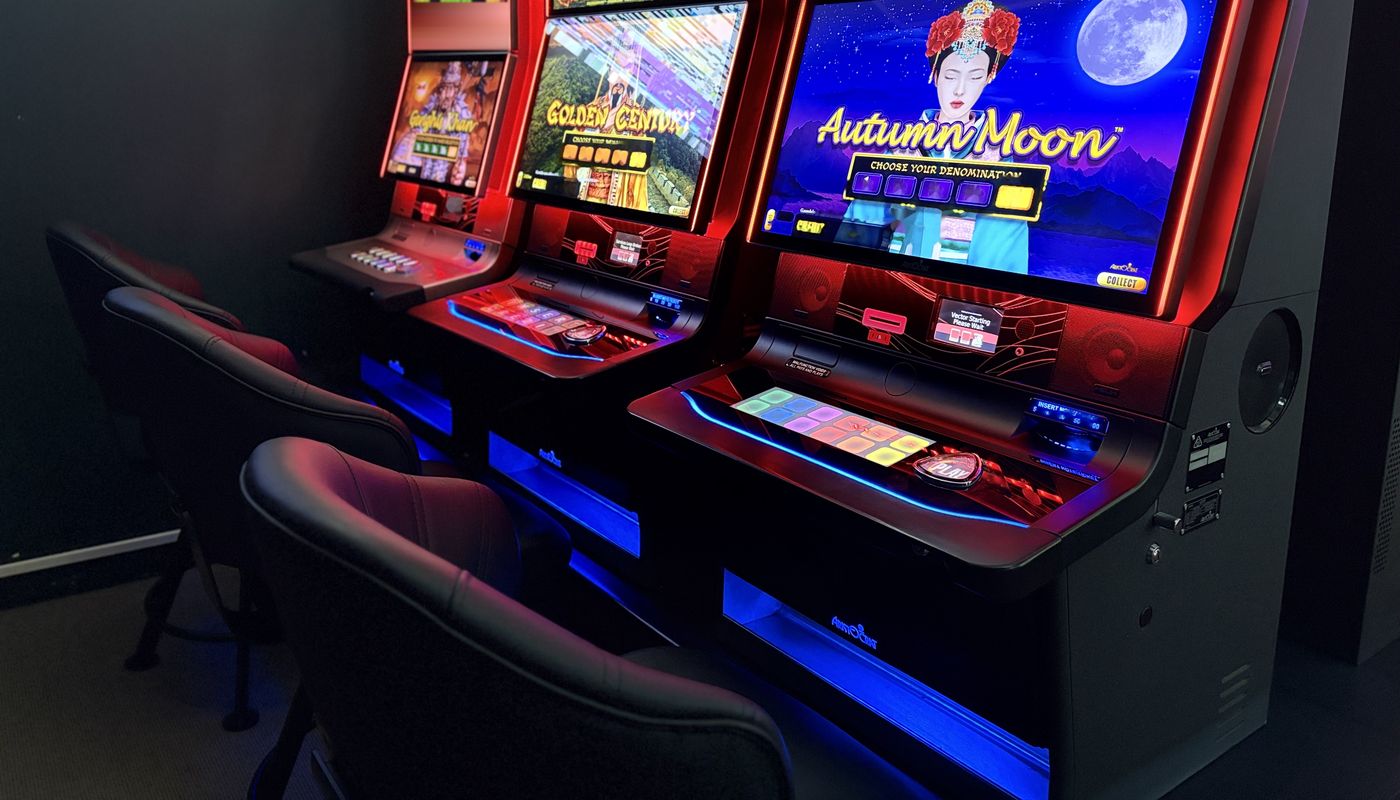 New gaming machines and comfortable seating in the Dooleys Capella gaming room